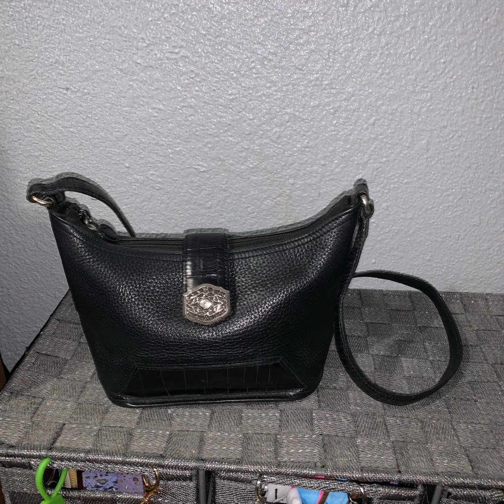 Elegant Brighton Black Leather Shoulder Bag